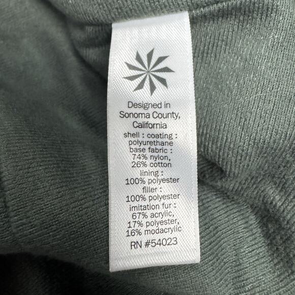 Athleta Green Alpine Air Vest Faux Fur Removable Hood Zip Pockets Sz Small EUC - Picture 7 of 7